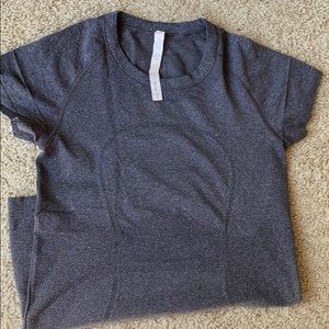 Lululemon Workout Top